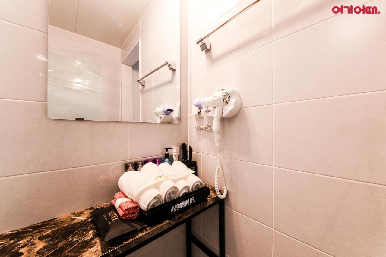 Stay Romantictrip_Hostel Gyeongju Exterior foto